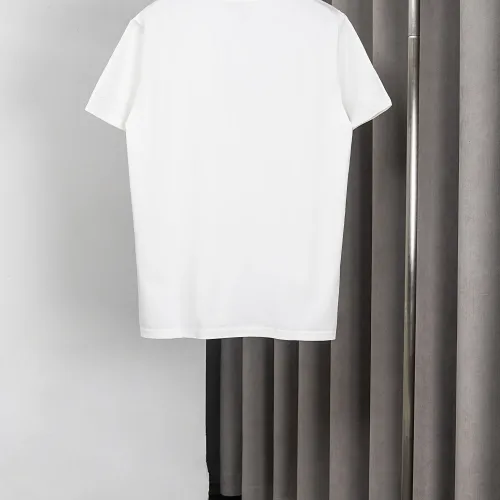 Replica Gucci T-Shirts Short Sleeved For Men #1439395 $36.00 USD for Wholesale