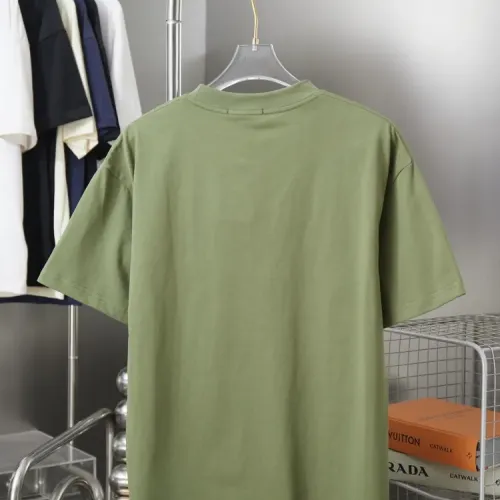 Replica Gucci T-Shirts Short Sleeved For Unisex #1439496 $34.00 USD for Wholesale