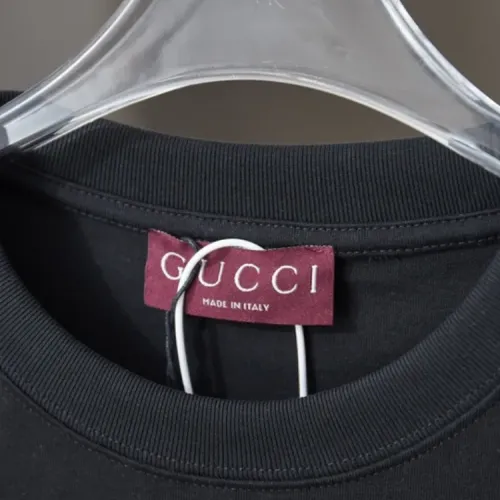Replica Gucci T-Shirts Short Sleeved For Unisex #1439497 $34.00 USD for Wholesale