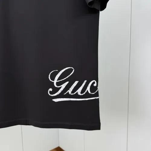 Replica Gucci T-Shirts Short Sleeved For Unisex #1439595 $72.00 USD for Wholesale