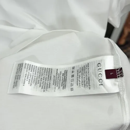 Replica Gucci T-Shirts Short Sleeved For Unisex #1439607 $68.00 USD for Wholesale