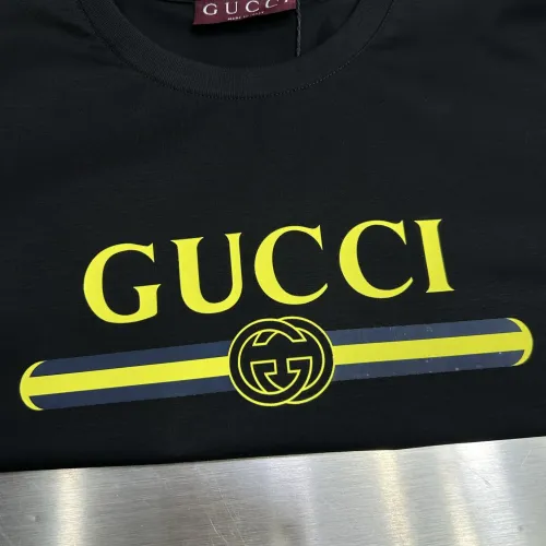 Replica Gucci T-Shirts Short Sleeved For Unisex #1439611 $68.00 USD for Wholesale