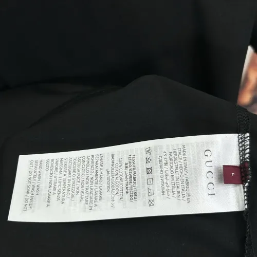 Replica Gucci T-Shirts Short Sleeved For Unisex #1439611 $68.00 USD for Wholesale