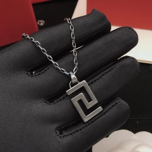 Replica Versace Necklaces #1439688 $25.00 USD for Wholesale