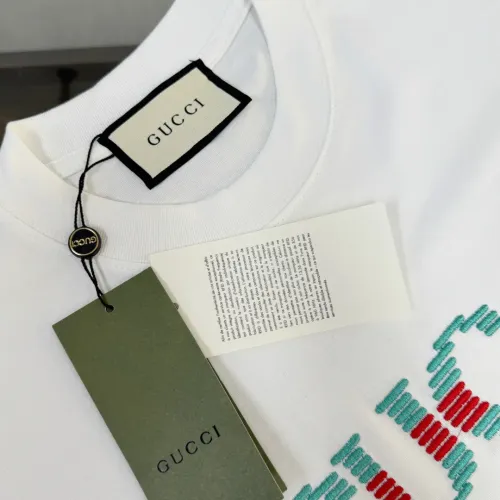 Replica Gucci T-Shirts Short Sleeved For Unisex #1439822 $32.00 USD for Wholesale