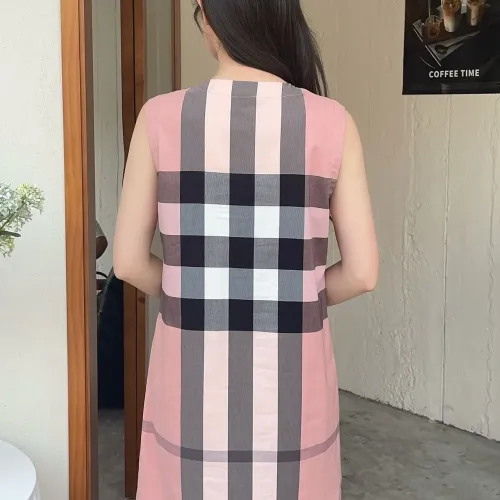 Replica Burberry Dresses Sleeveless For Women #1440075 $85.00 USD for Wholesale