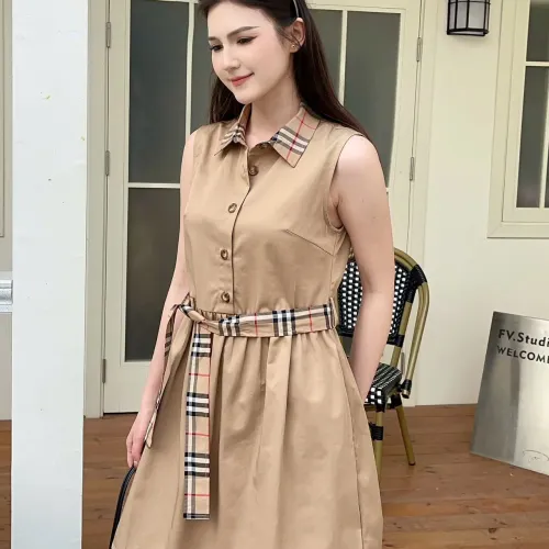 Replica Burberry Dresses Sleeveless For Women #1440077 $85.00 USD for Wholesale