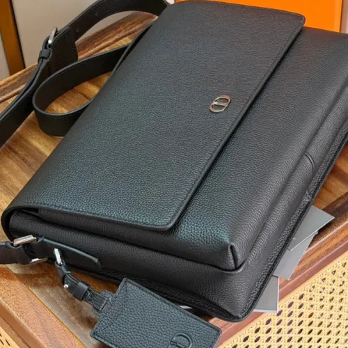 Replica Christian Dior AAA Man Messenger Bags #1440511 $175.00 USD for Wholesale
