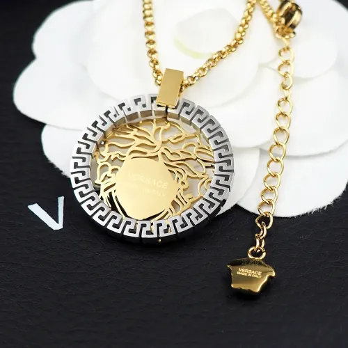 Replica Versace Necklaces #1440723 $25.00 USD for Wholesale