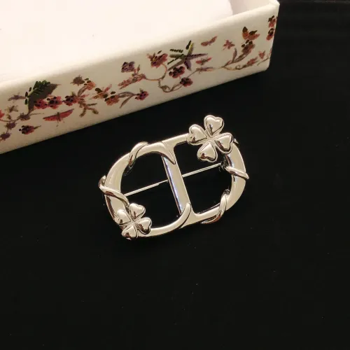 Replica Christian Dior Brooches For Women #1440817 $25.00 USD for Wholesale