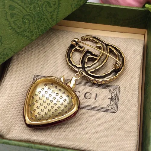 Replica Gucci Brooches For Women #1441069 $29.00 USD for Wholesale