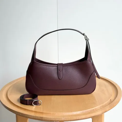 Replica Gucci AAA Quality Shoulder Bags For Women #1441278 $80.00 USD for Wholesale