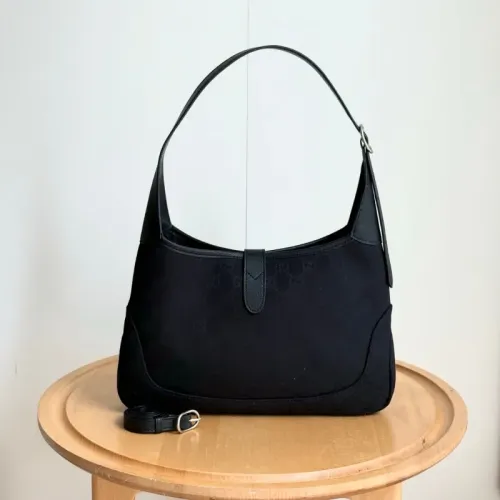 Replica Gucci AAA Quality Shoulder Bags For Women #1441282 $82.00 USD for Wholesale