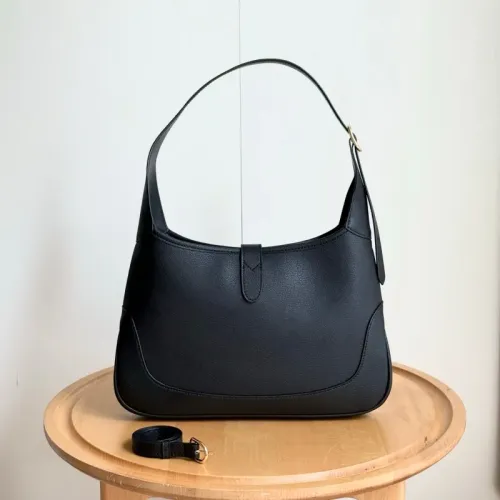 Replica Gucci AAA Quality Shoulder Bags For Women #1441283 $82.00 USD for Wholesale
