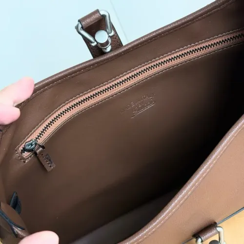 Replica Gucci AAA Quality Shoulder Bags For Women #1441286 $82.00 USD for Wholesale