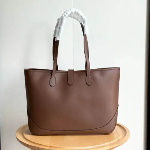 Replica Gucci AAA Quality Shoulder Bags For Women #1441296 $88.00 USD for Wholesale