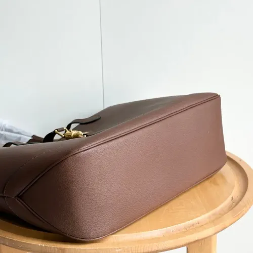 Replica Gucci AAA Quality Shoulder Bags For Women #1441296 $88.00 USD for Wholesale