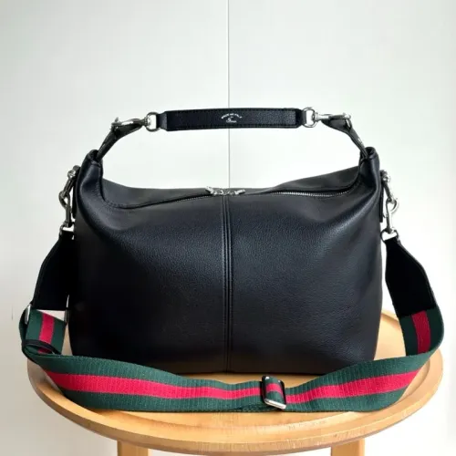 Replica Gucci AAA Quality Handbags For Women #1441366 $88.00 USD for Wholesale