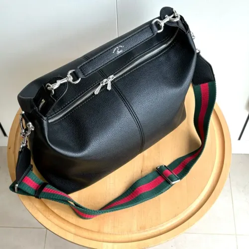 Replica Gucci AAA Quality Handbags For Women #1441366 $88.00 USD for Wholesale