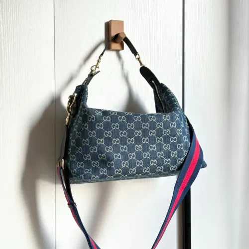 Replica Gucci AAA Quality Handbags For Women #1441382 $85.00 USD for Wholesale