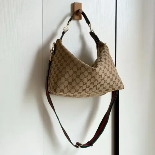 Replica Gucci AAA Quality Handbags For Women #1441384 $85.00 USD for Wholesale