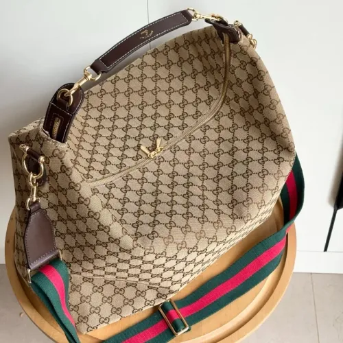 Replica Gucci AAA Quality Handbags For Women #1441386 $88.00 USD for Wholesale