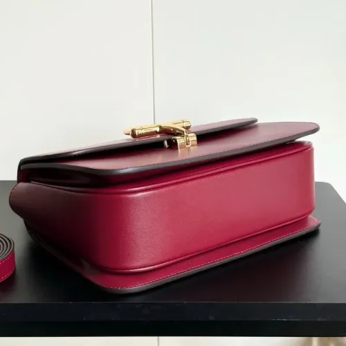 Replica Gucci AAA Quality Messenger Bags For Women #1441414 $85.00 USD for Wholesale