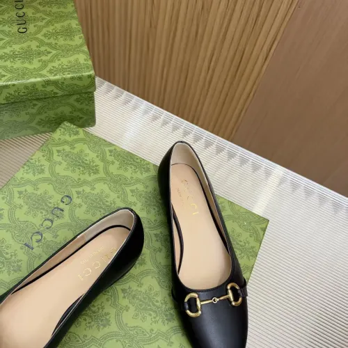 Replica Gucci Flat Shoes For Women #1442082 $92.00 USD for Wholesale