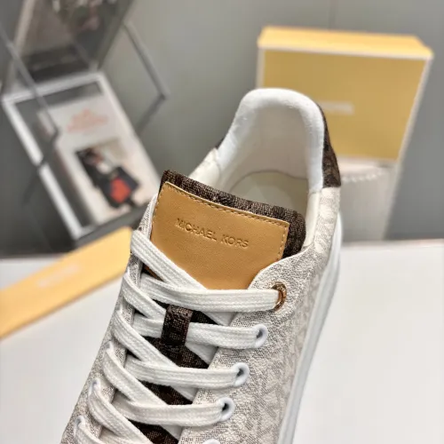 Replica Michael Kors Casual Shoes For Women #1442234 $96.00 USD for Wholesale