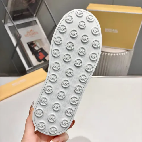 Replica Michael Kors Casual Shoes For Women #1442237 $96.00 USD for Wholesale