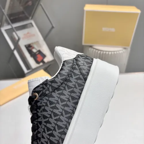 Replica Michael Kors Casual Shoes For Women #1442238 $96.00 USD for Wholesale