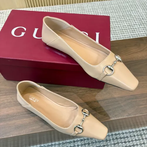Replica Gucci Flat Shoes For Women #1442437 $98.00 USD for Wholesale