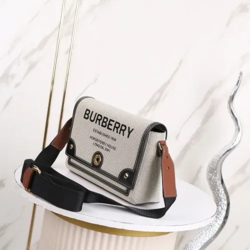 Replica Burberry AAA Quality Messenger Bags For Women #1443031 $102.00 USD for Wholesale