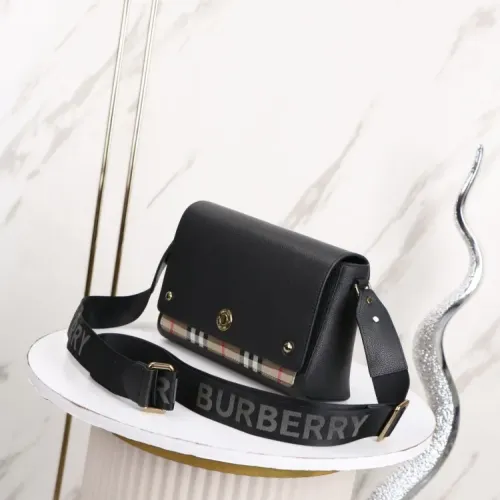 Replica Burberry AAA Quality Messenger Bags For Women #1443032 $102.00 USD for Wholesale