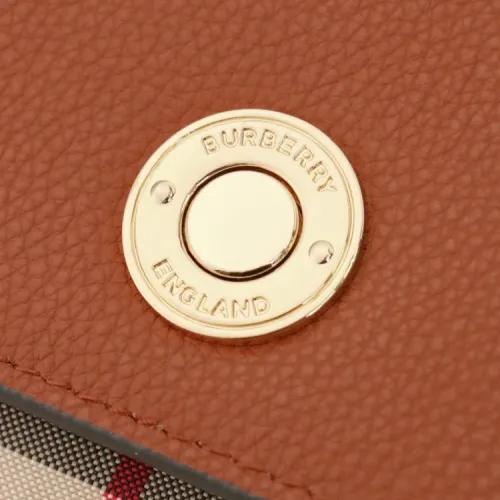 Replica Burberry AAA Quality Messenger Bags For Women #1443036 $102.00 USD for Wholesale