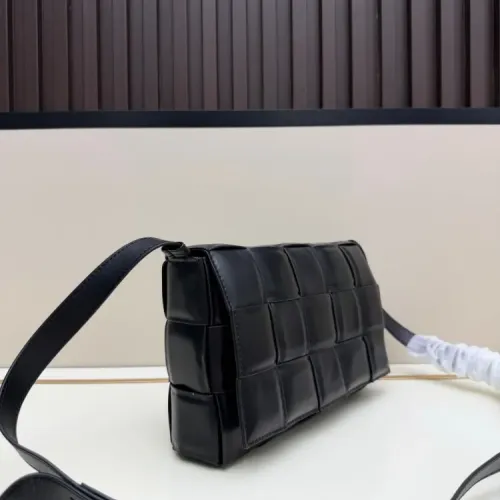 Replica Bottega Veneta BV AAA Quality Messenger Bags For Women #1443624 $102.00 USD for Wholesale