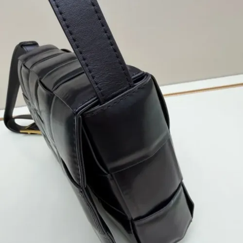 Replica Bottega Veneta BV AAA Quality Messenger Bags For Women #1443624 $102.00 USD for Wholesale