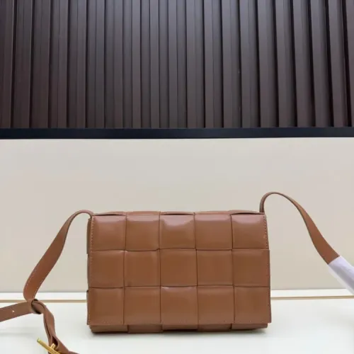 Cheap Bottega Veneta BV AAA Quality Messenger Bags For Women #1443625, $$102.00 USD On Bottega Veneta BV AAA Quality Messenger Bags