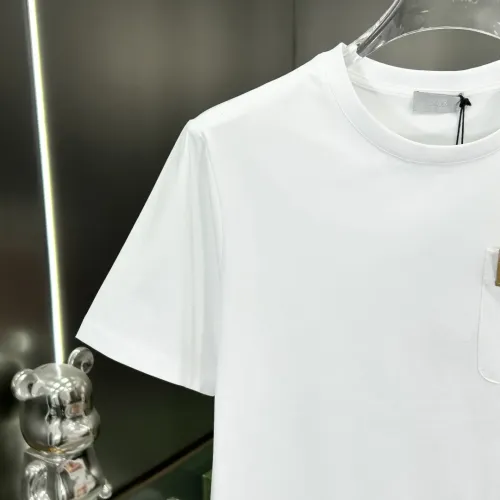 Replica Christian Dior T-Shirts Short Sleeved For Unisex #1443983 $68.00 USD for Wholesale