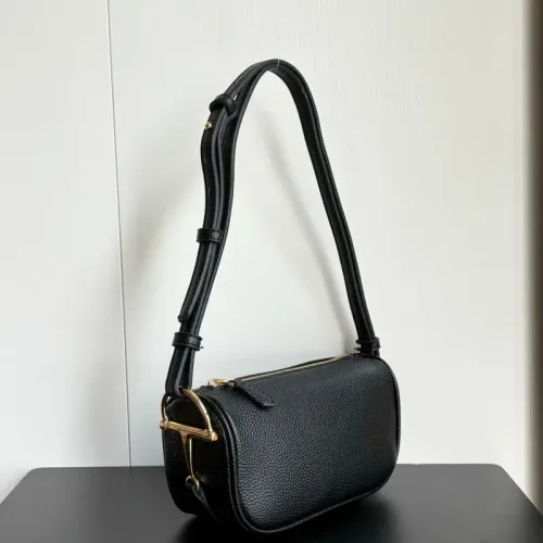Cheap Gucci AAA Quality Shoulder Bags For Women #1444062, $$72.00 USD On Gucci AAA Quality Shoulder Bags