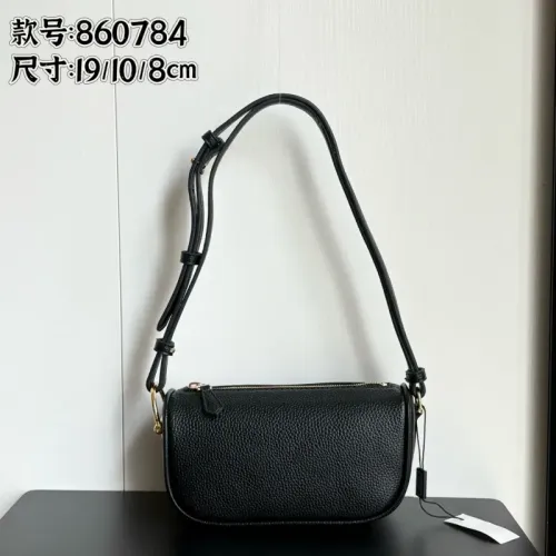 Replica Gucci AAA Quality Shoulder Bags For Women #1444062 $72.00 USD for Wholesale