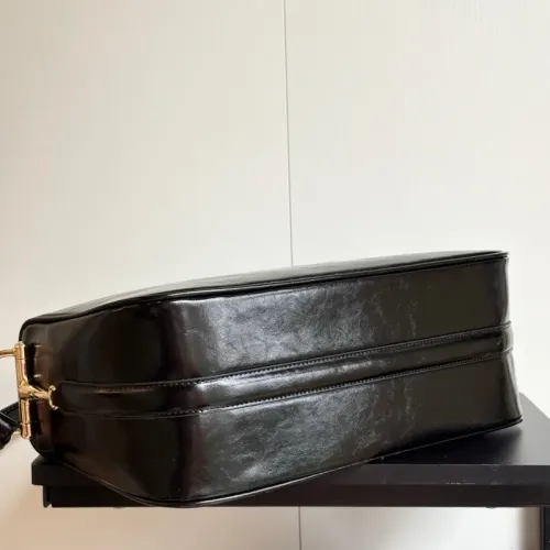 Replica Gucci AAA Quality Shoulder Bags For Women #1444067 $82.00 USD for Wholesale