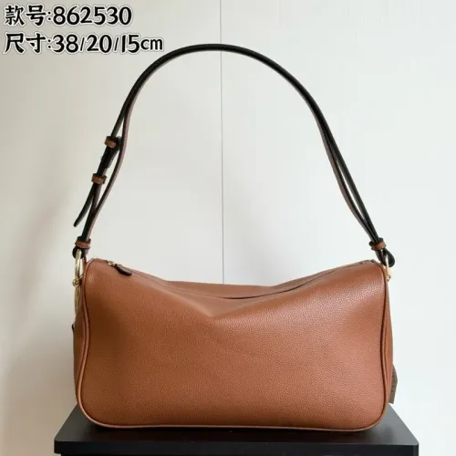 Replica Gucci AAA Quality Shoulder Bags For Women #1444073 $82.00 USD for Wholesale
