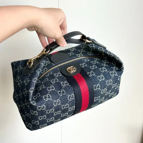 Replica Gucci AAA Quality Messenger Bags For Women #1444089 $72.00 USD for Wholesale
