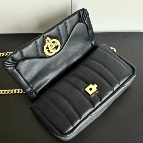 Replica Gucci AAA Quality Messenger Bags For Women #1444140 $85.00 USD for Wholesale