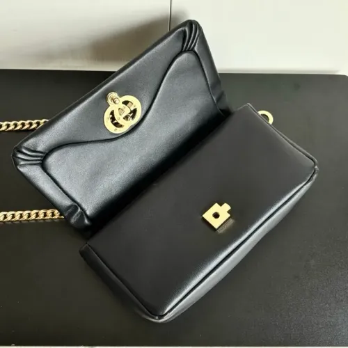 Replica Gucci AAA Quality Messenger Bags For Women #1444141 $85.00 USD for Wholesale