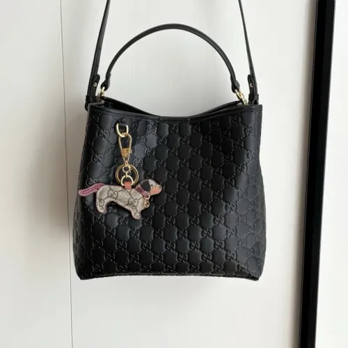 Replica Gucci AAA Quality Messenger Bags For Women #1444148 $98.00 USD for Wholesale