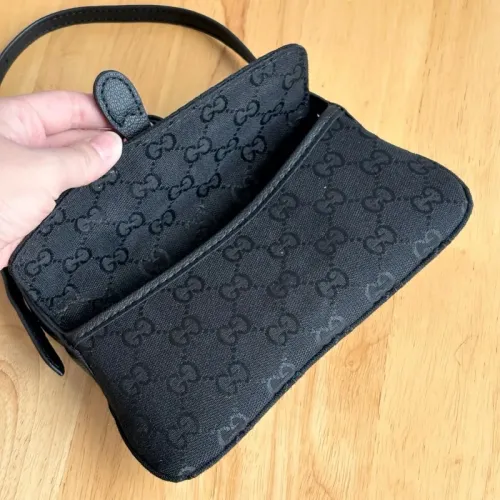 Replica Gucci AAA Quality Shoulder Bags For Women #1444183 $68.00 USD for Wholesale