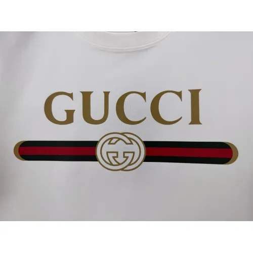 Replica Gucci T-Shirts Short Sleeved For Unisex #1444292 $72.00 USD for Wholesale