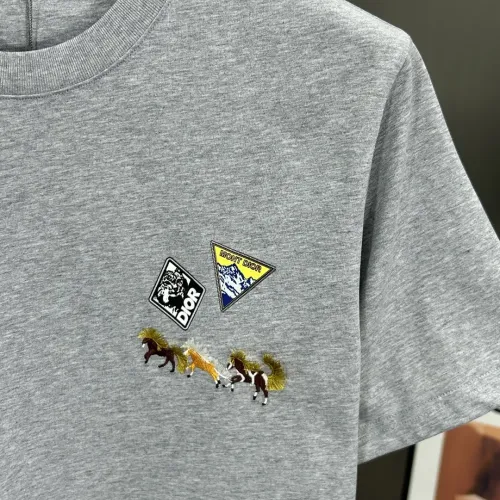 Replica Christian Dior T-Shirts Short Sleeved For Unisex #1444352 $64.00 USD for Wholesale